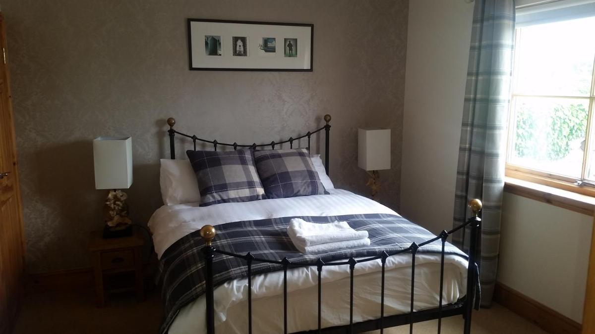 The Birdcage Guest House - Housity