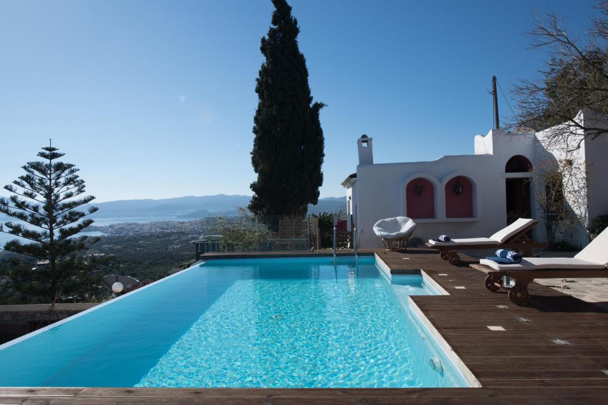 Villa with a Character Mirabello Suites - Housity