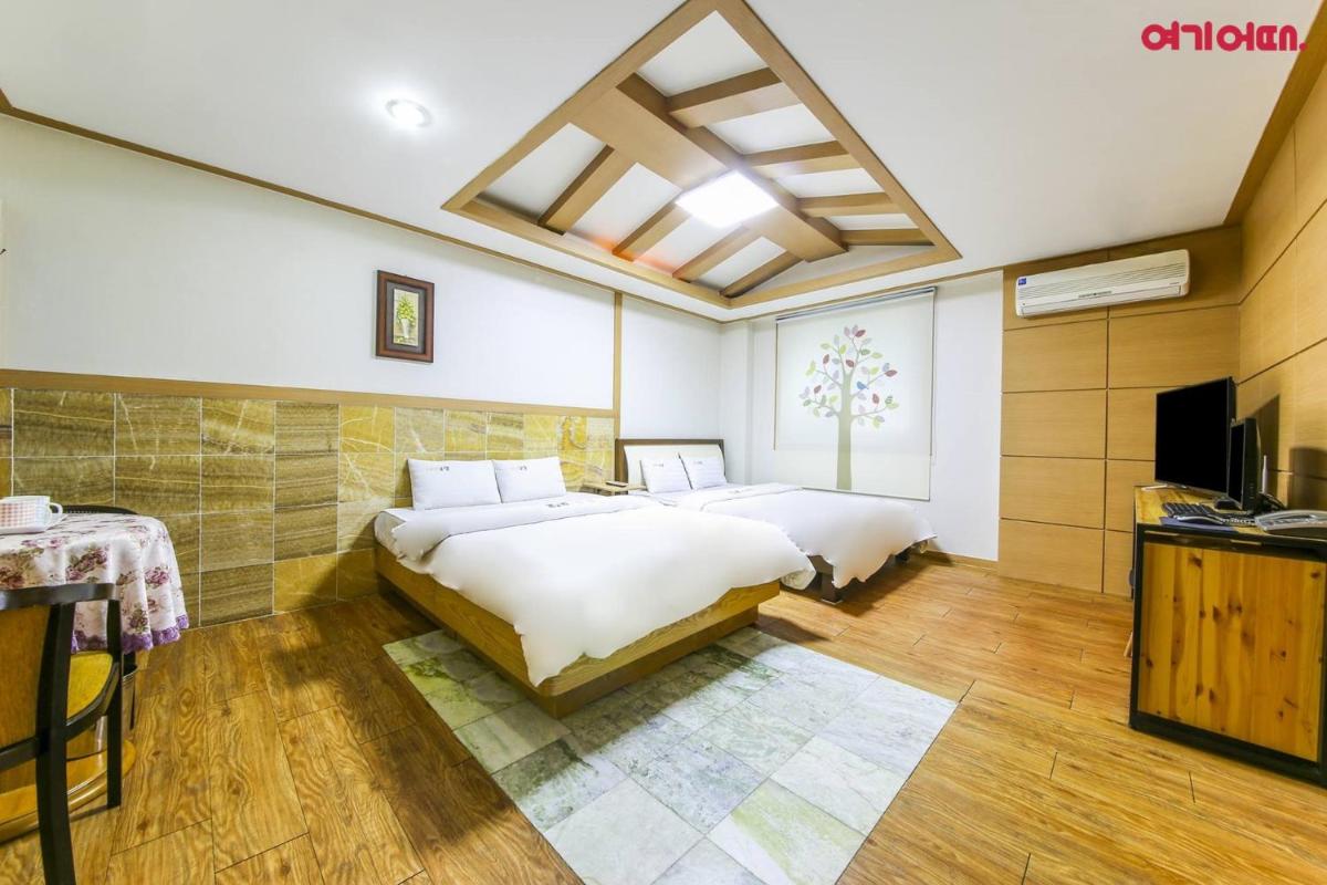 Theme Motel - Housity