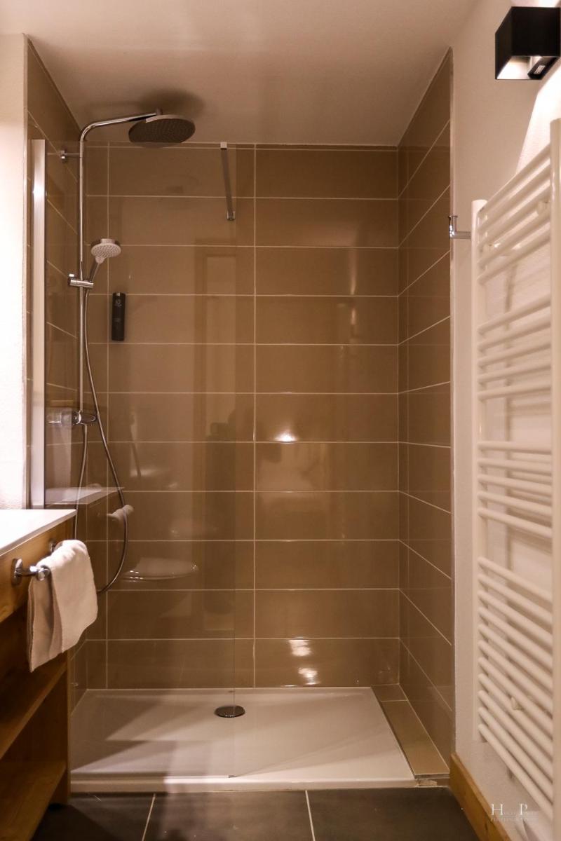Salle de bains dans l'établissement TERRESENS - Les Fermes du Mont-Blanc