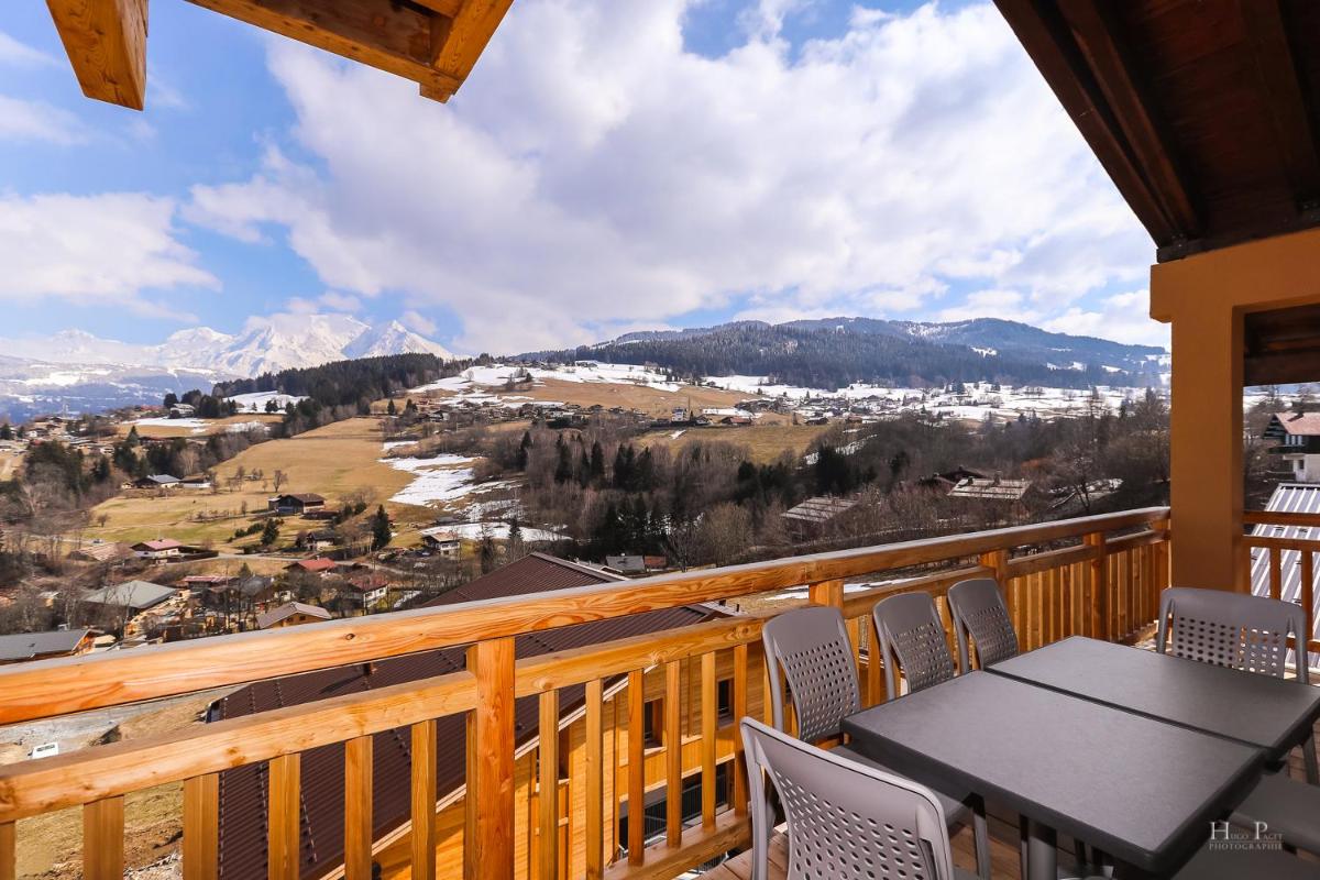Vue générale sur la montagne ou vue sur la montagne depuis l'appart'hôtel