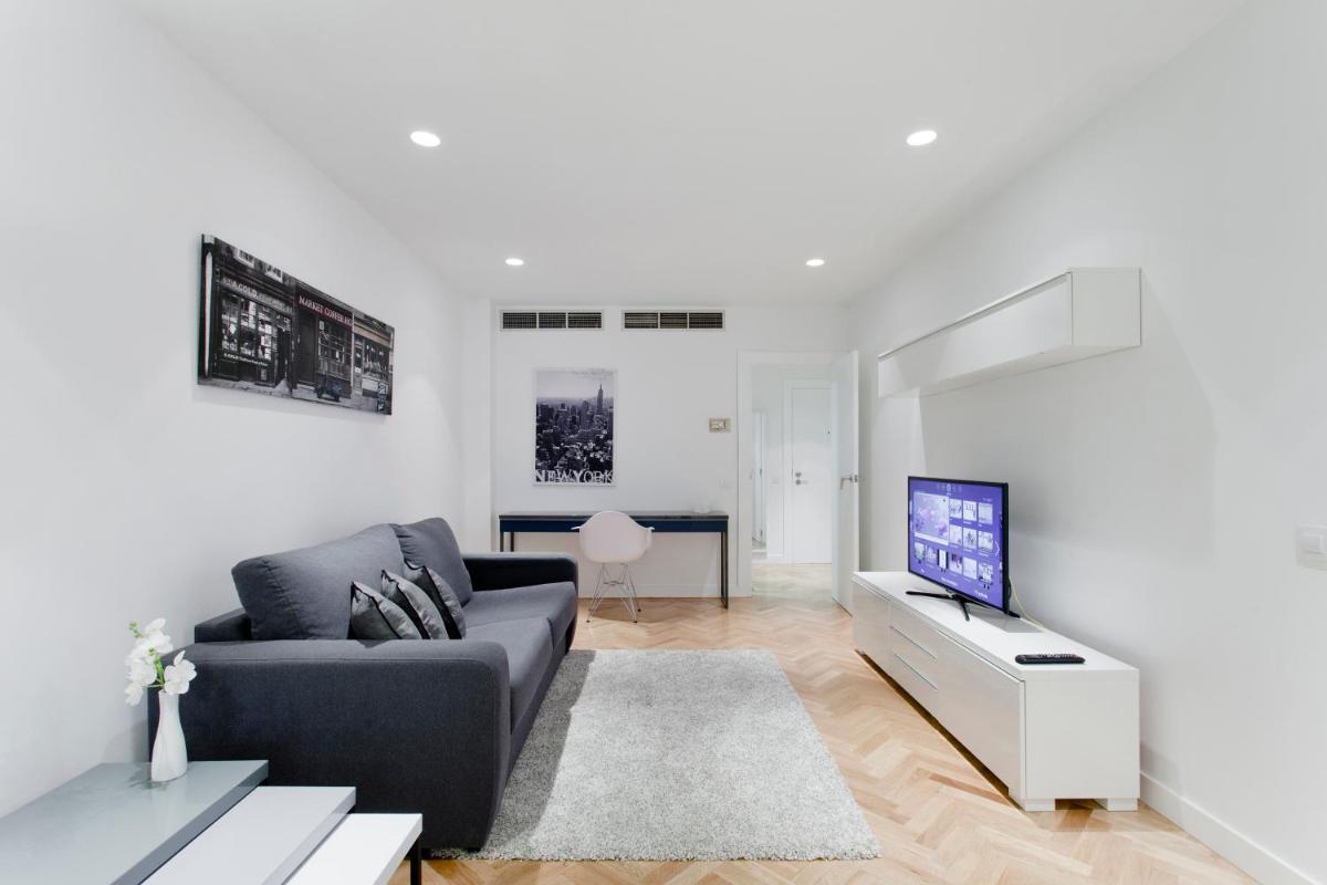 Villanueva Apartments by Flatsweethome - Housity