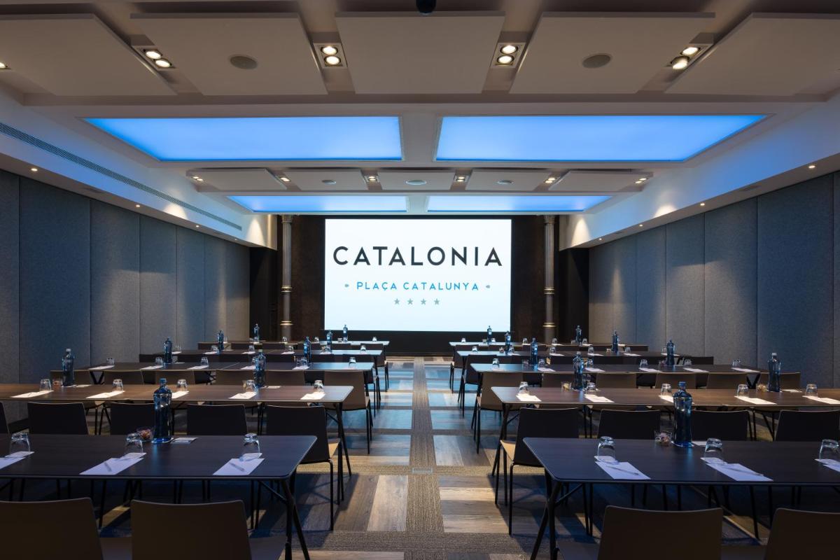 Un restaurante o sitio para comer en Catalonia Plaza Catalunya