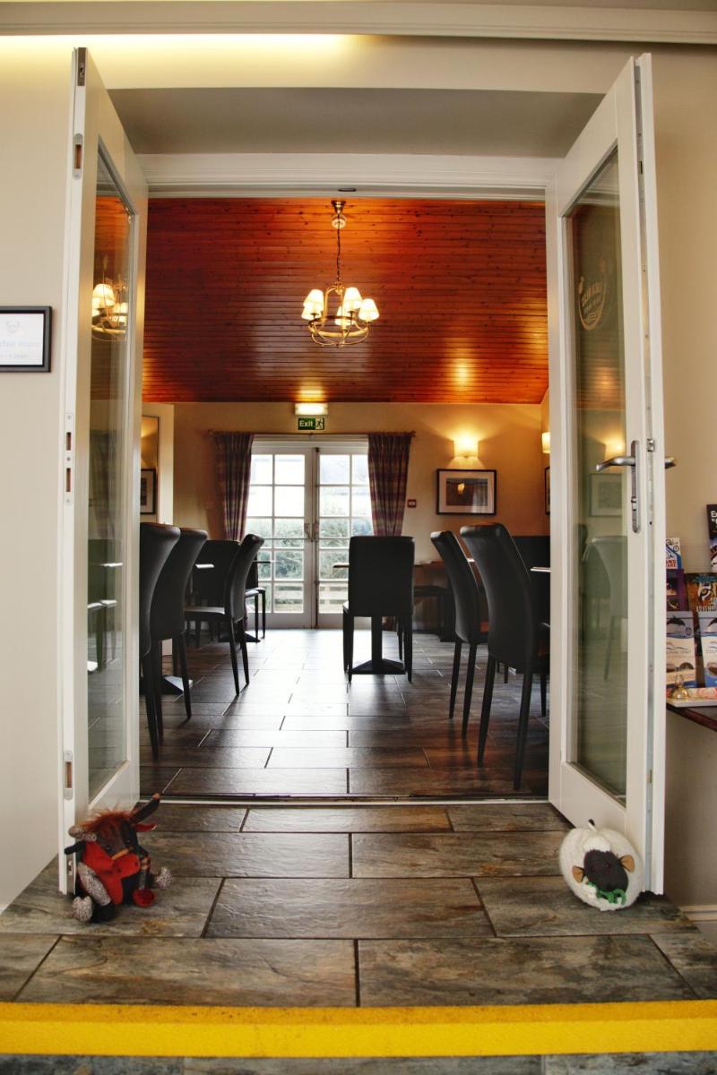 Loch Ness Guest House - Housity