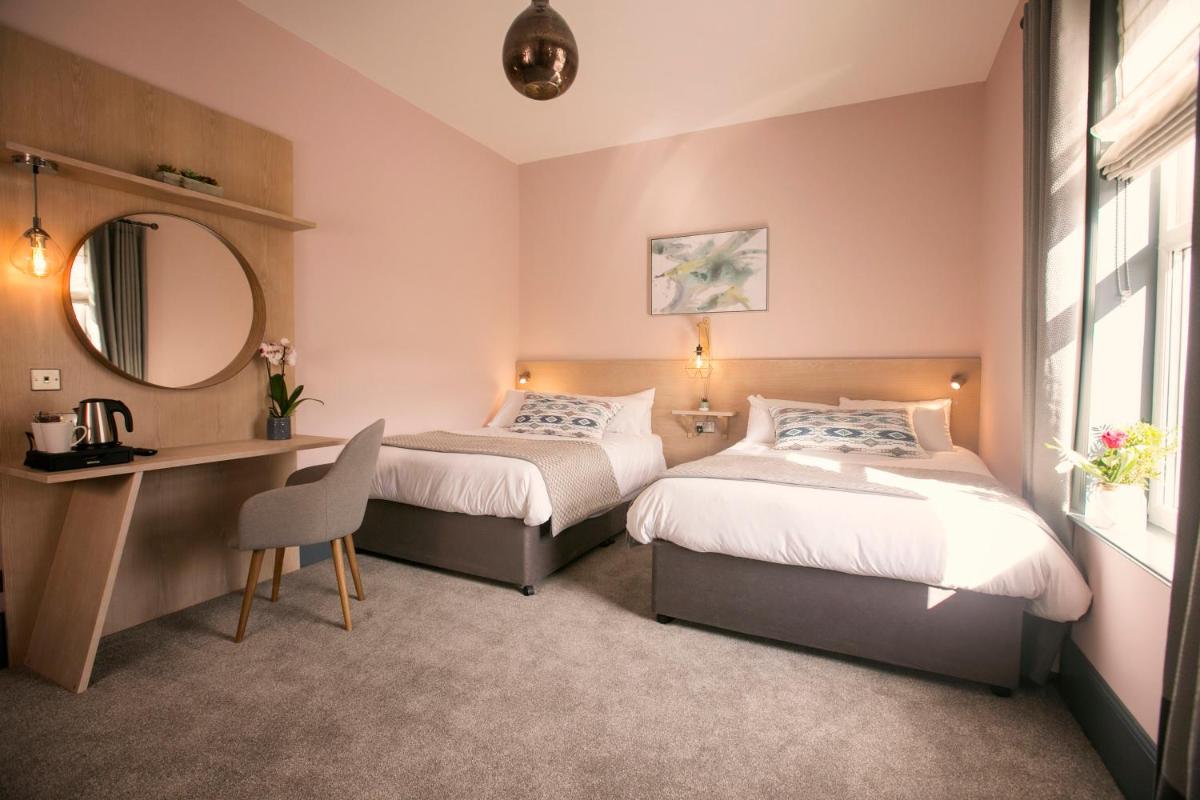 The Fullerton Arms - Housity