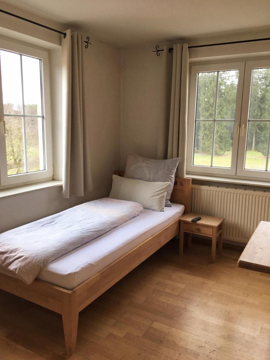 Fuchsenlohe - Housity