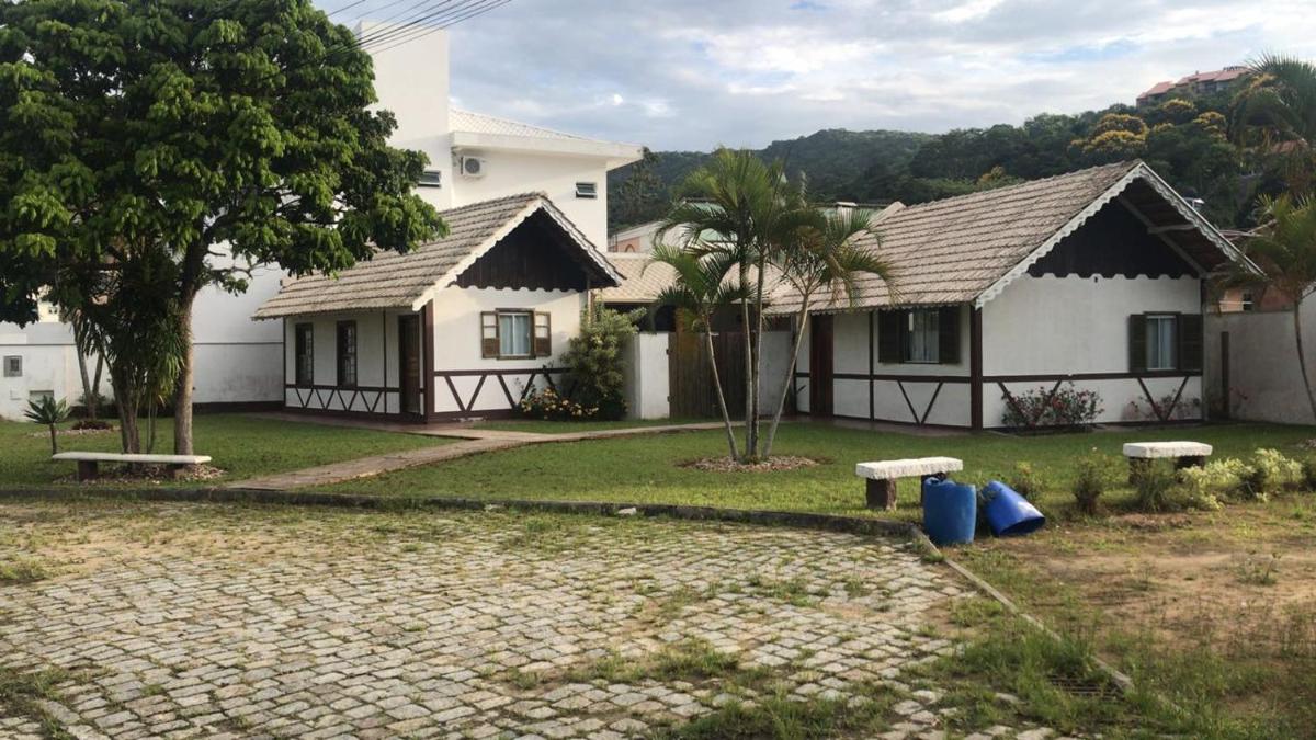Baleia Branca Chalé - Housity