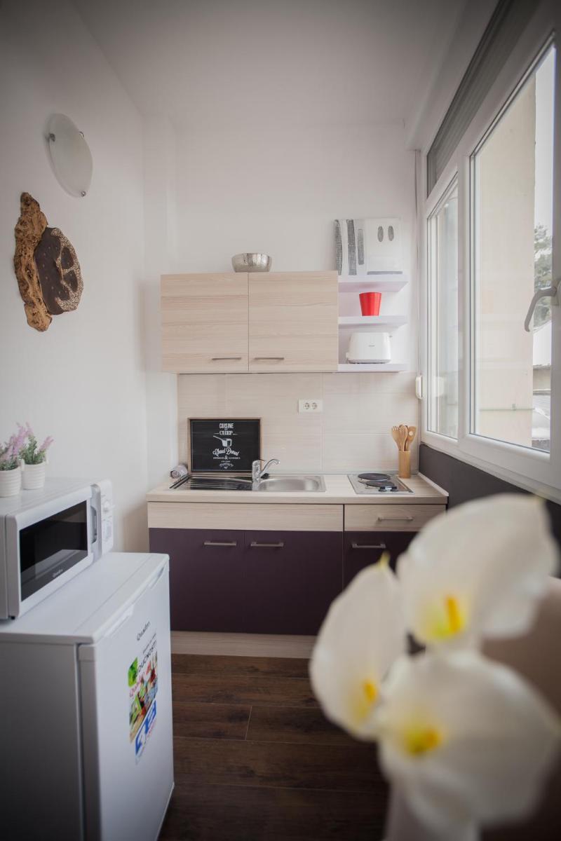 The Bridge - private parking - Housity
