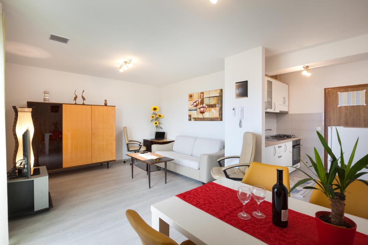 Apartments turtle gardens - Housity