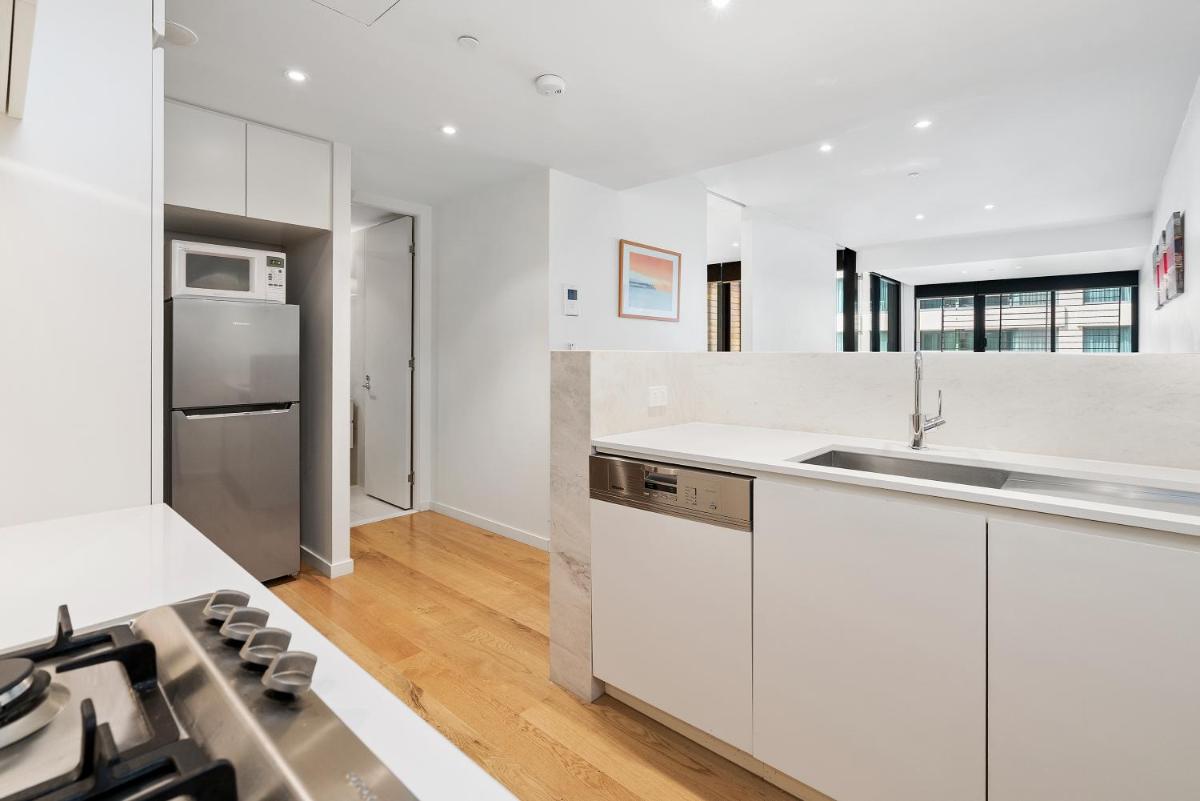 Edgewater 207 - Housity