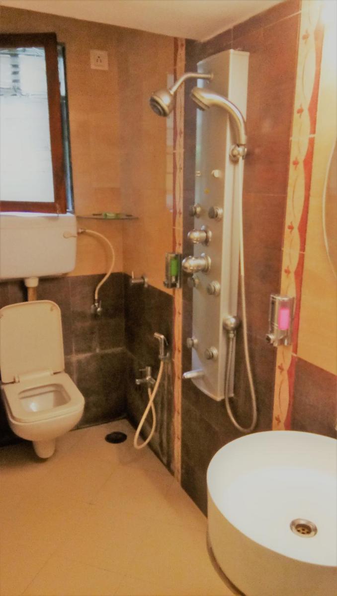 Dragonfly Apartments Crystal - Housity