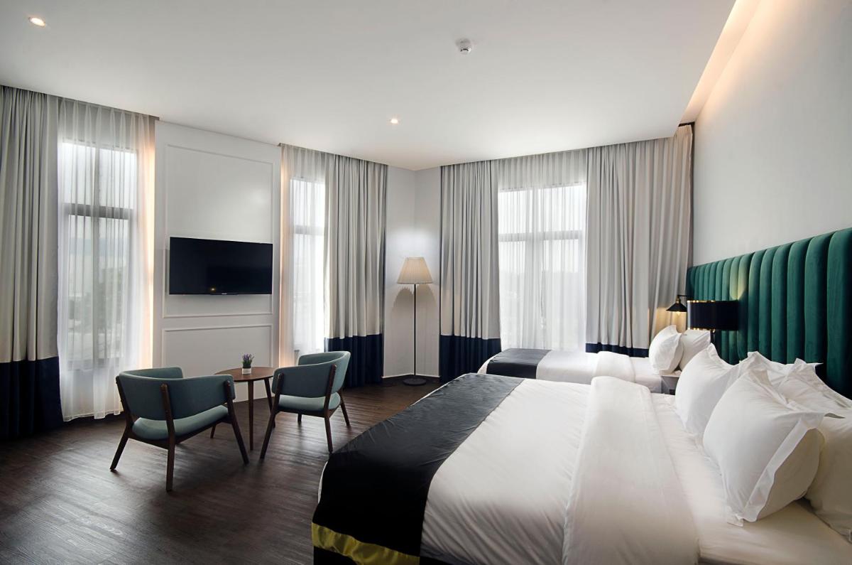 Palm Hotel Ipoh - Housity