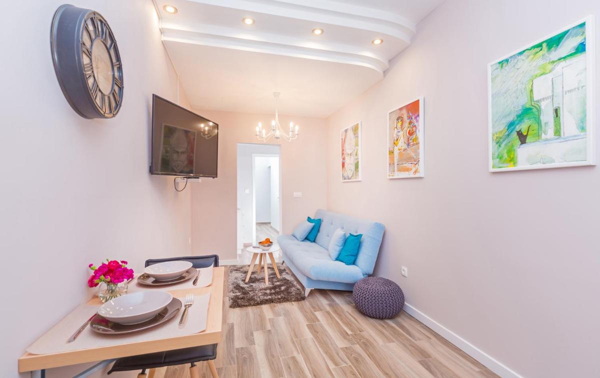 Apartments Summer Romance - Hizvo