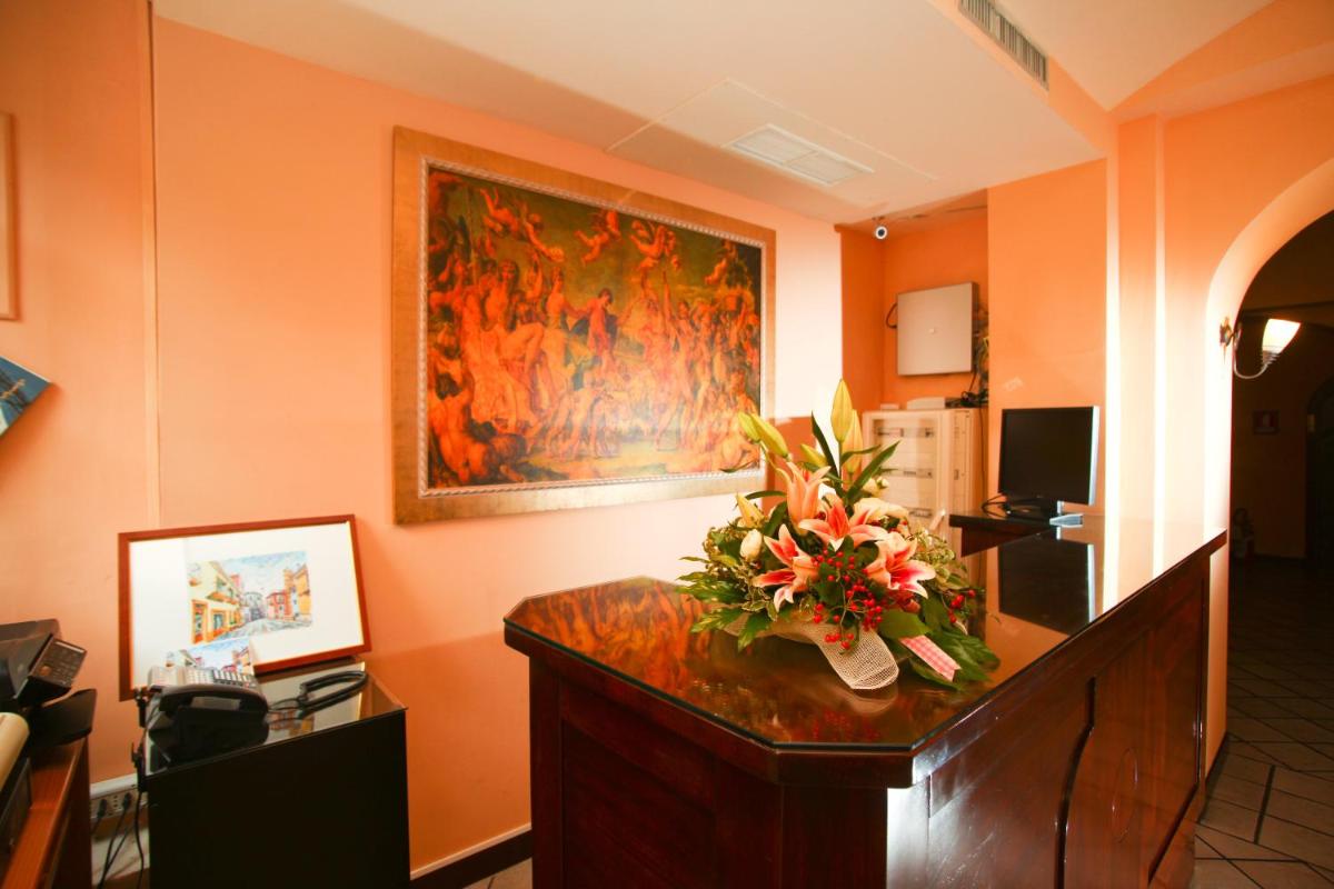 Hotel Ristorante Al Duca - Housity