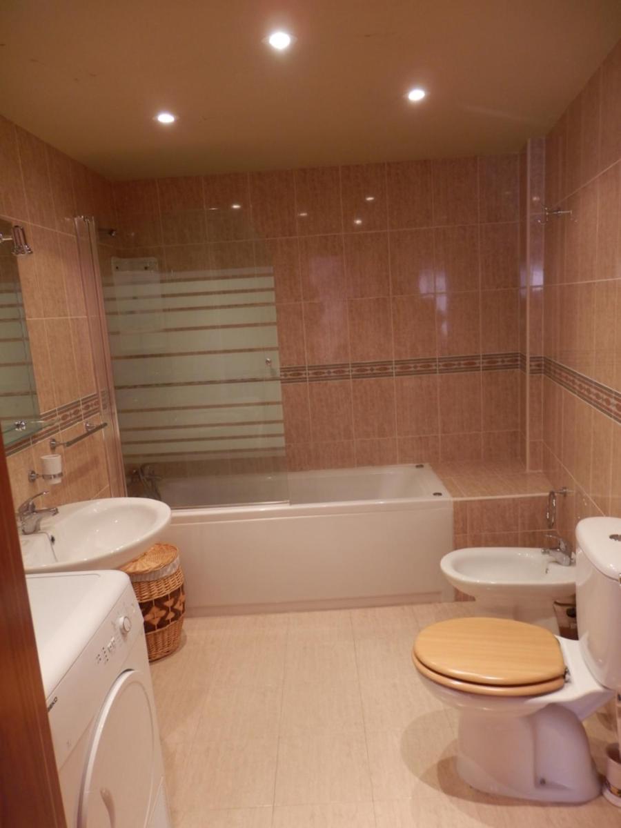 LUXURIOUS - Hizvo