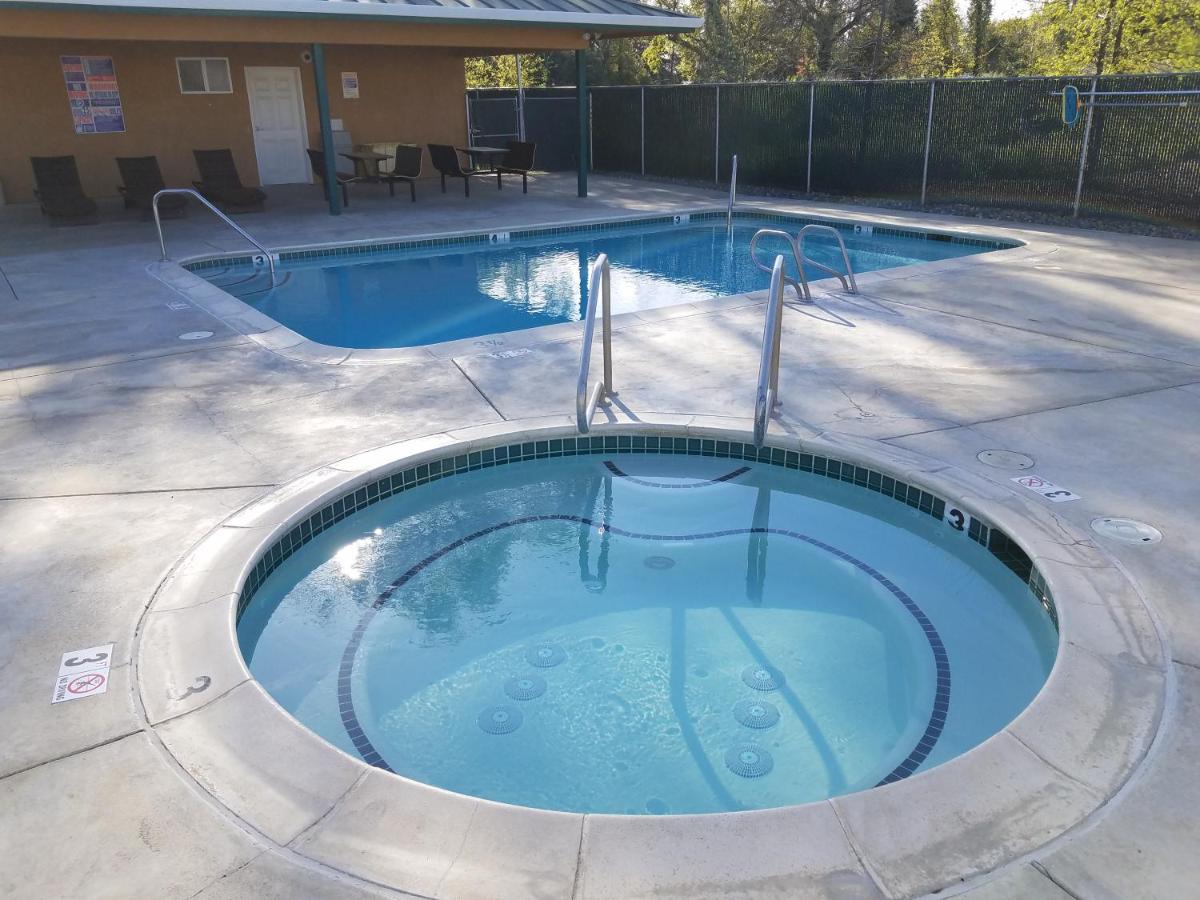 Gridley Inn & RV Park - Housity
