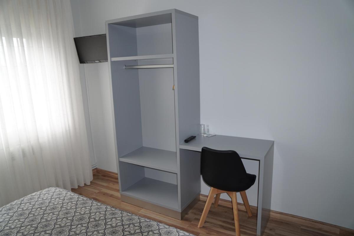 Pension Perez - Housity