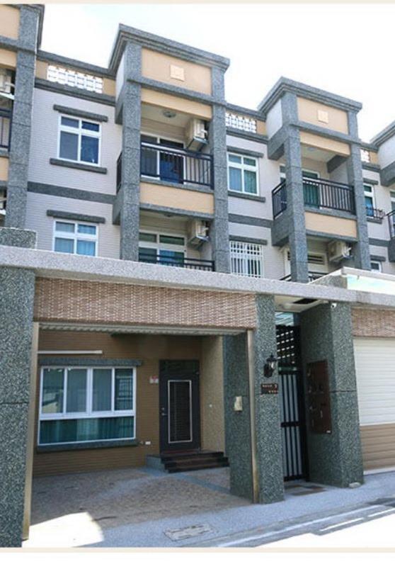 Hometown Times Homestay - Housity