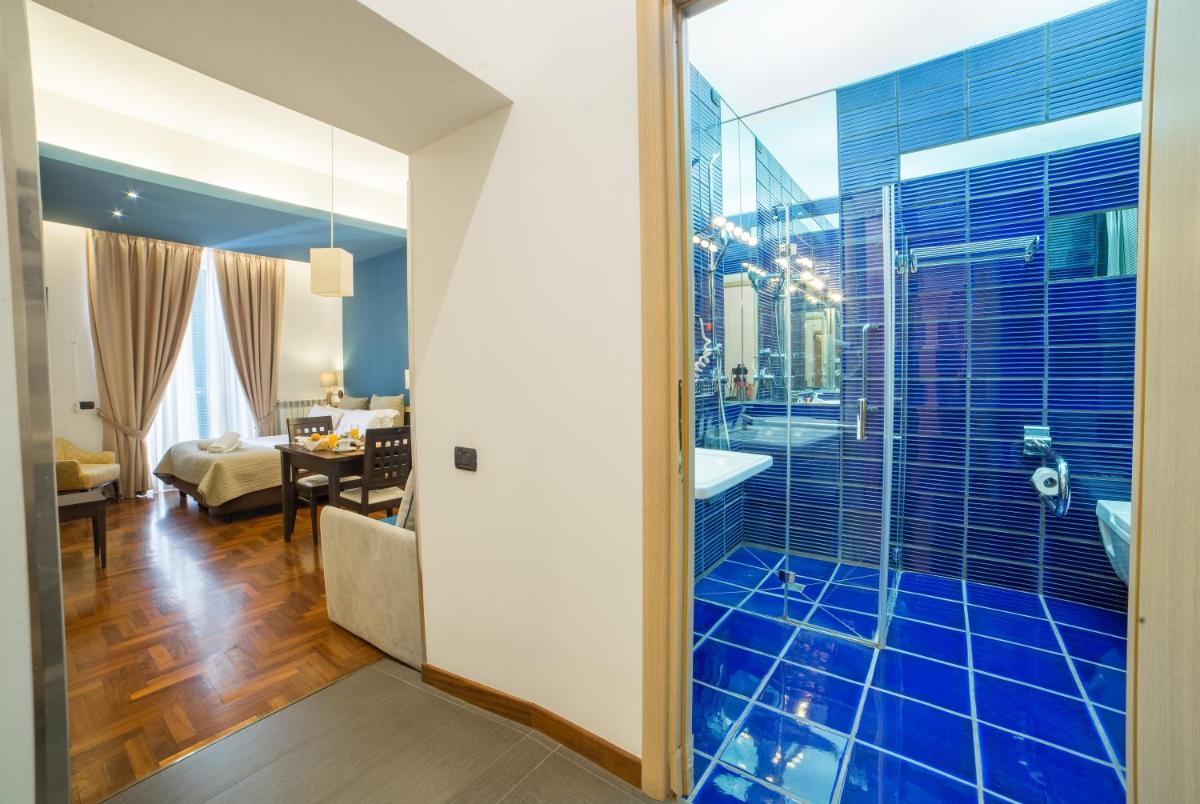 B&B Chiaia 32 - Housity