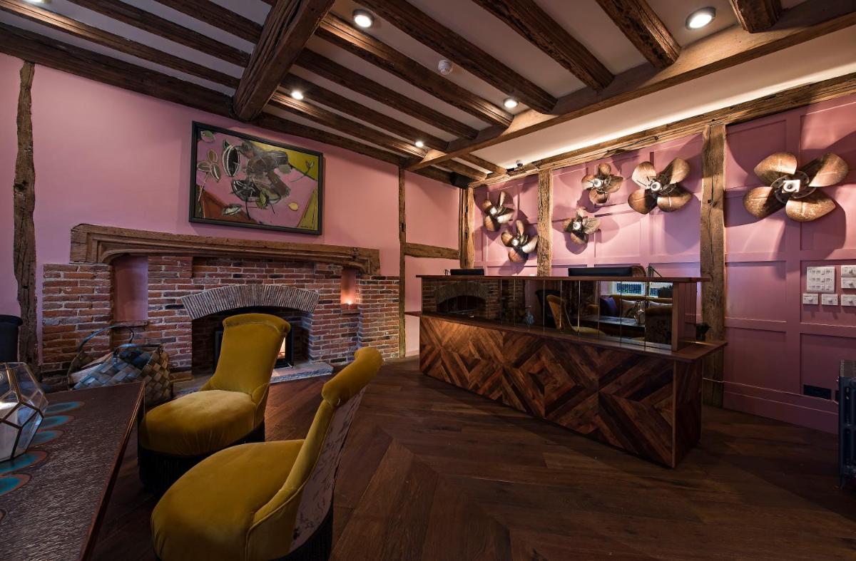 The Falstaff in Canterbury - Housity