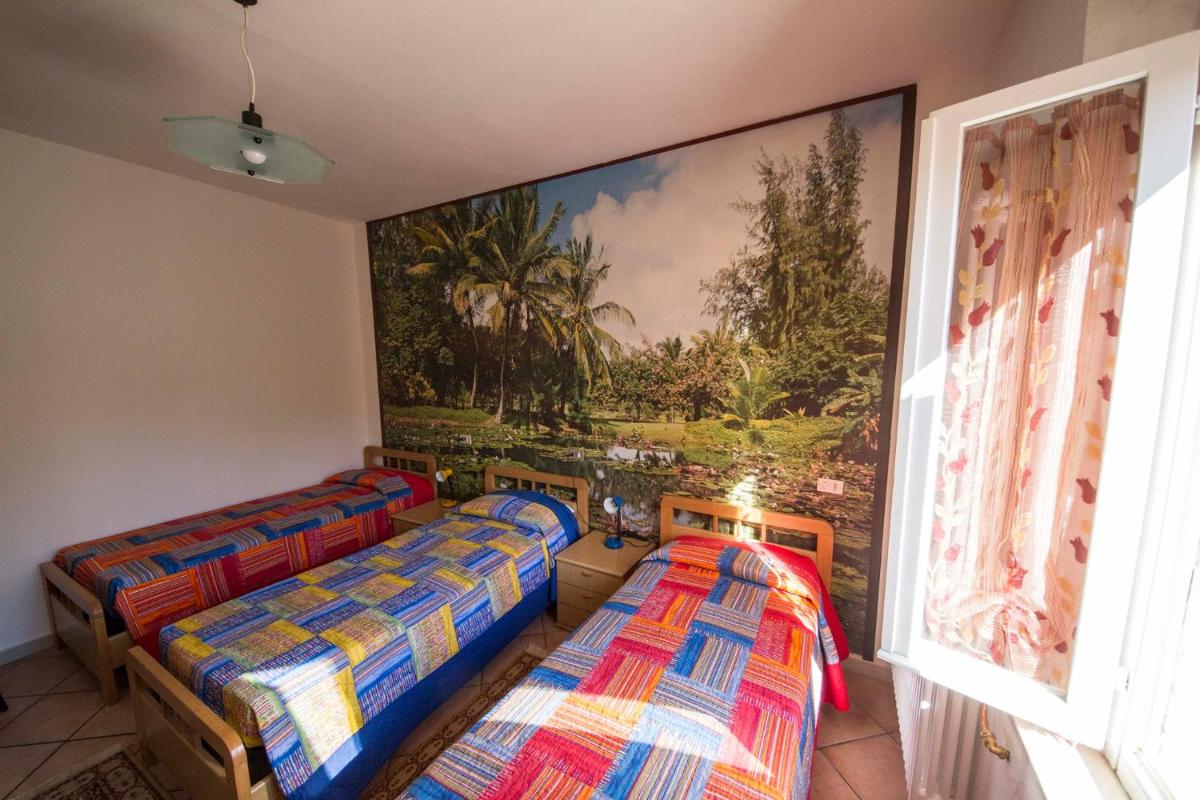 Bed & Breakfast Porta Santi - Housity