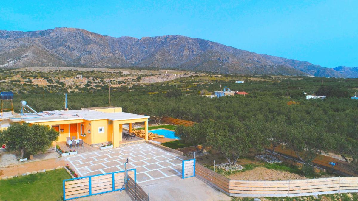 White Lake Holiday House - Housity
