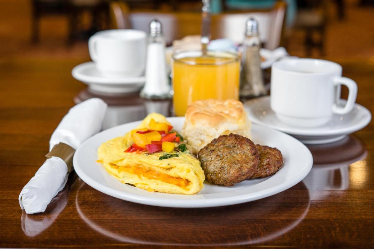 The Wildwood Hotel - Housity