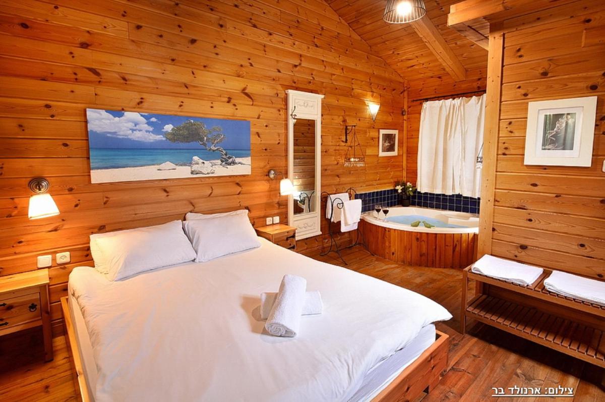 Maya Cabin - Housity