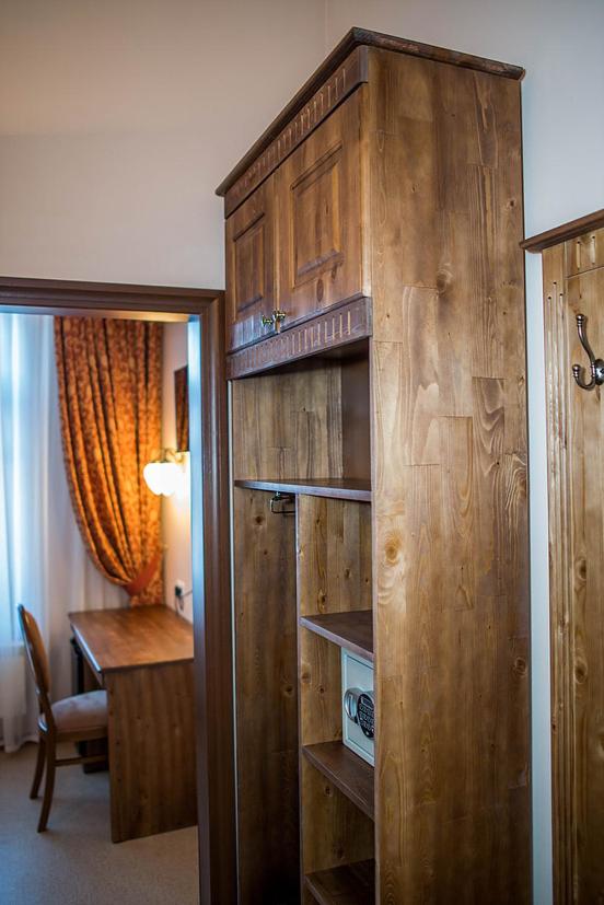 Hotel Vostochnaya - Housity