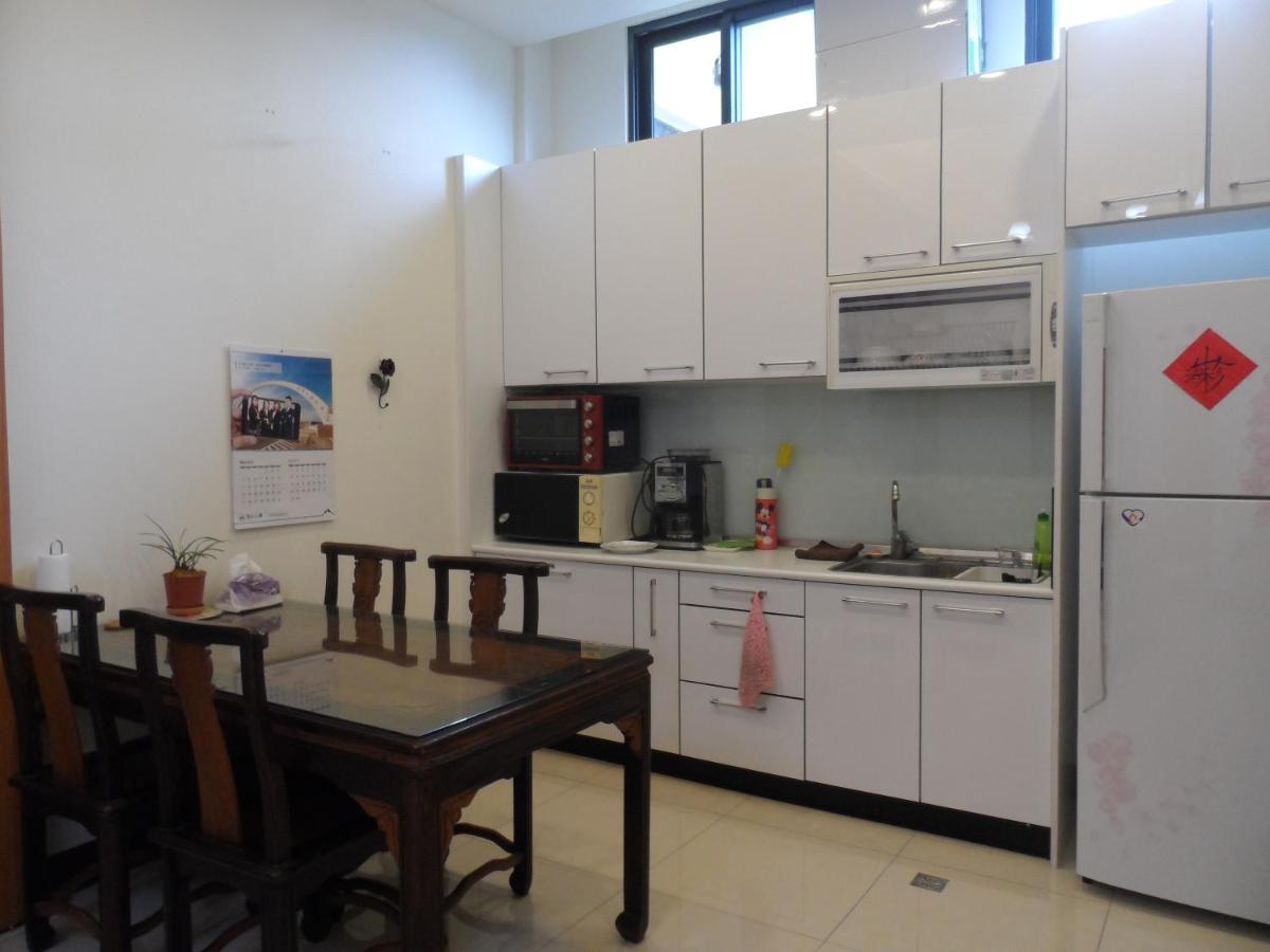 Sun Moon Talk - Housity