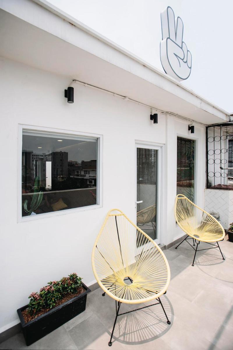 Konko Hostel Jakarta - Hizvo