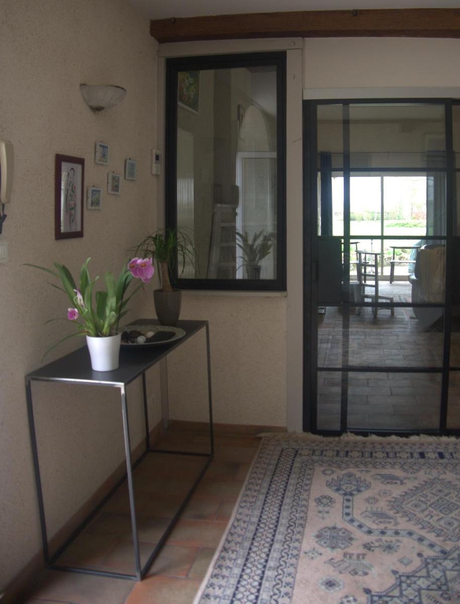 Escale Au Chiteau - Housity