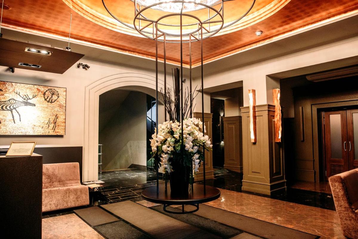 Amur Hotel - Housity