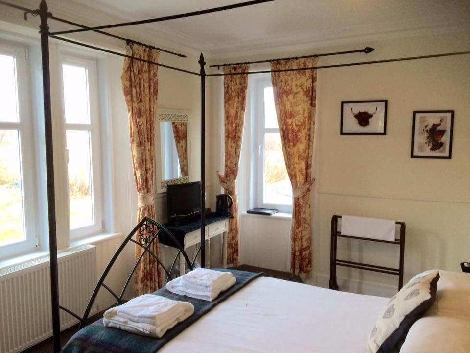 Loch Shiel Hotel - Housity