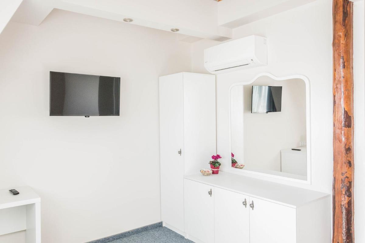 Family Hotel Belle Epoque Beach - Housity
