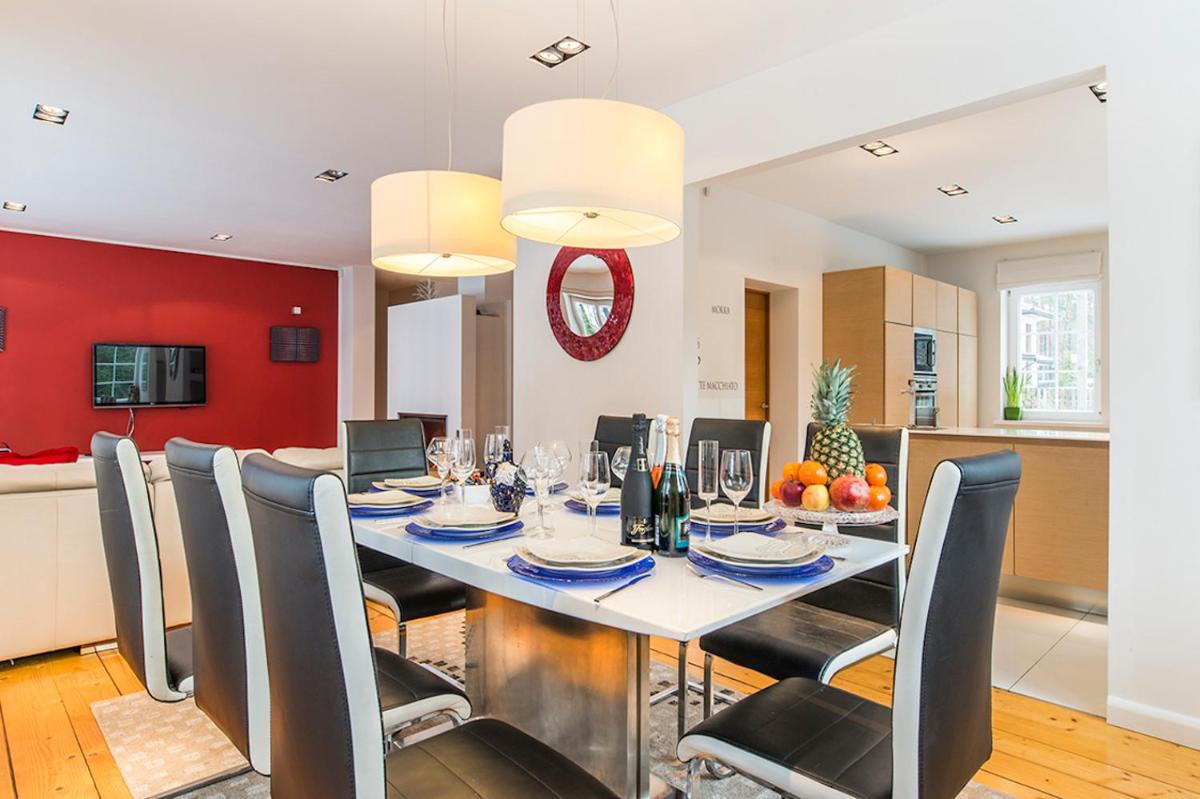 Villa Sofia near Lake - Housity