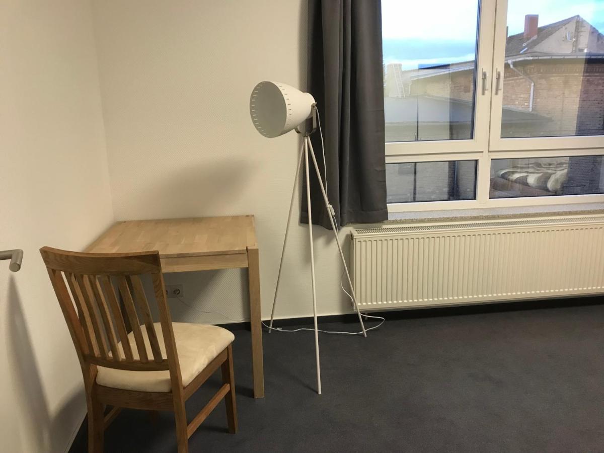 Am Bahnhof - Housity