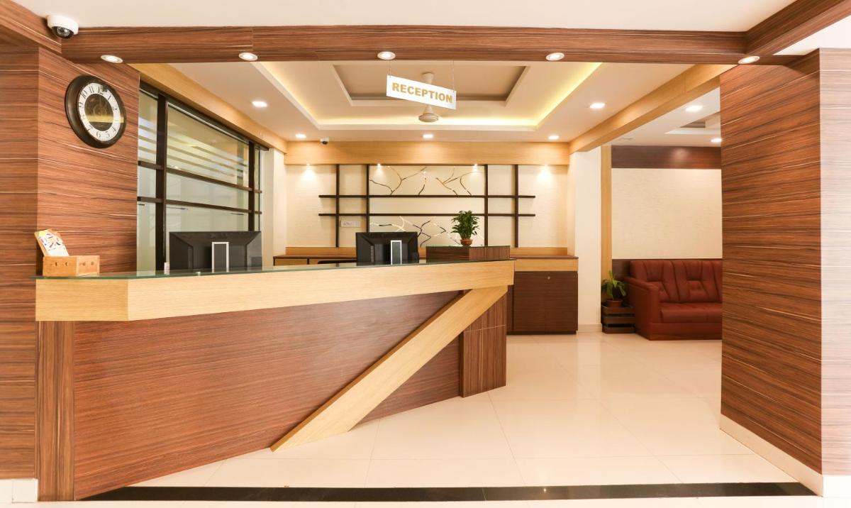 Itsy Hotels Worldtree Bellandur - Housity