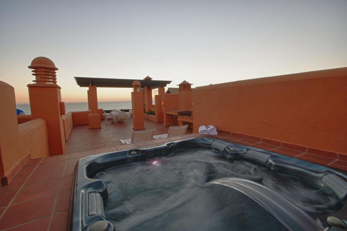 Imagen de la galería de Aparthotel Novo Resort, en Novo Sancti Petri