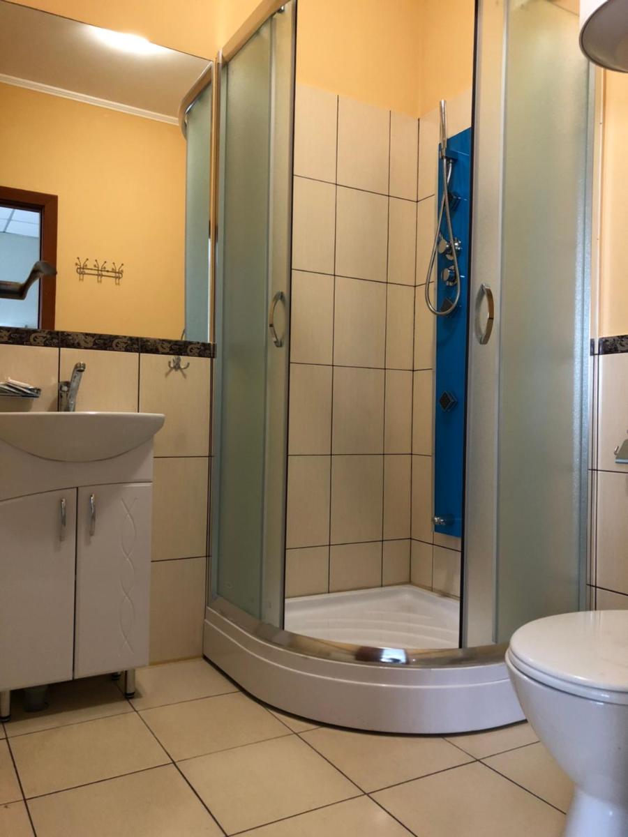 Suitetrails - Mini Hotel on Brovarskaya