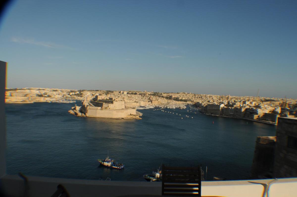 Suitetrails - Valletta Dream Penthouse