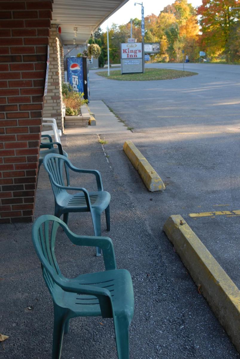 Kings Inn Orillia - Housity