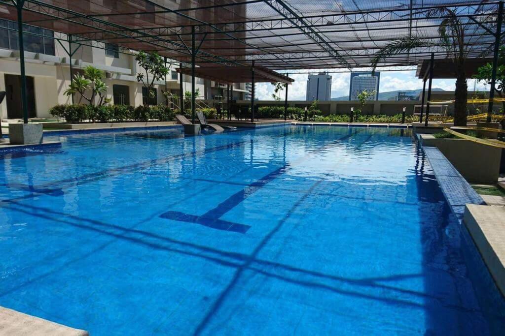 Suitetrails - KC 1-Bedroom 2 at Horizon 101 Cebu