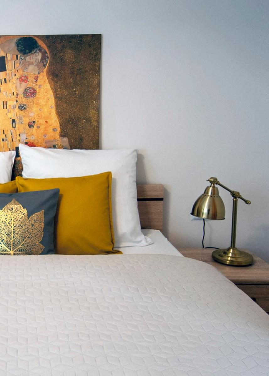 Very Berry - Orzeszkowej 16 - MTP Apartment, parking, check in 24h - Housity