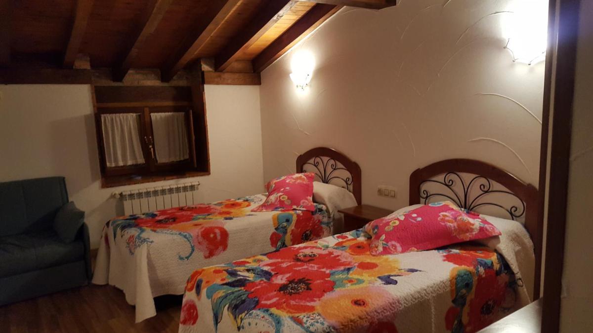 Hotel Restaurante La Parra - Housity