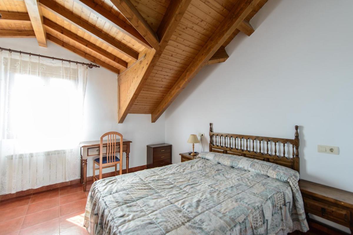 Hostal Camino Real - Housity