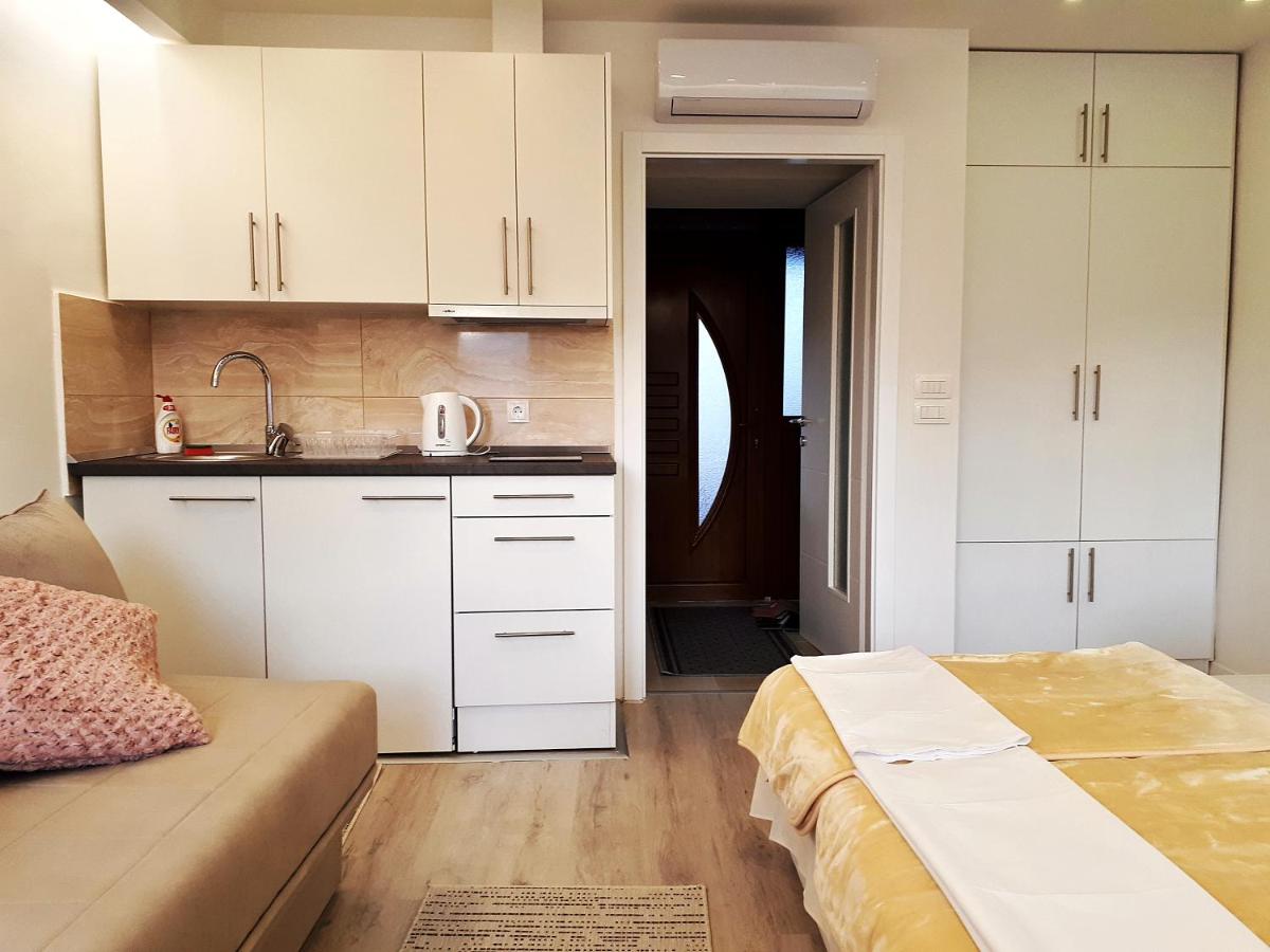 Frida Apartment - Housity