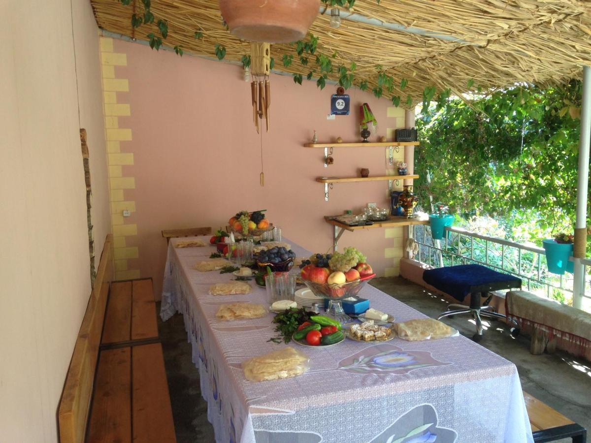 Ashot & Gohar B&B - Housity
