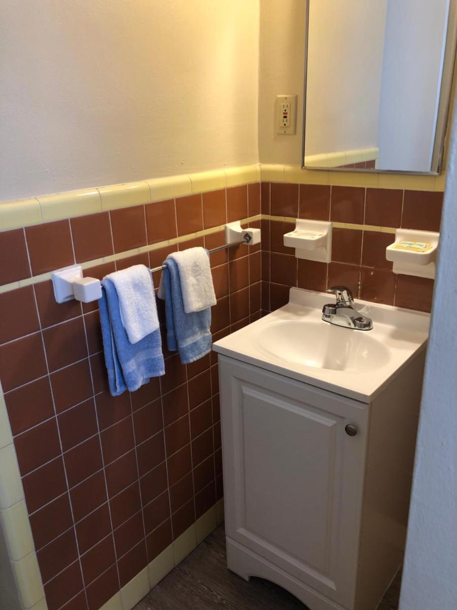 Pennwood Motor Lodge - Housity