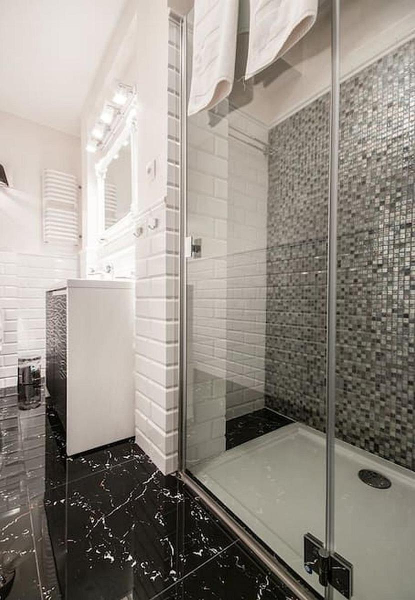 Suitetrails - Elegant Apartment Foksal